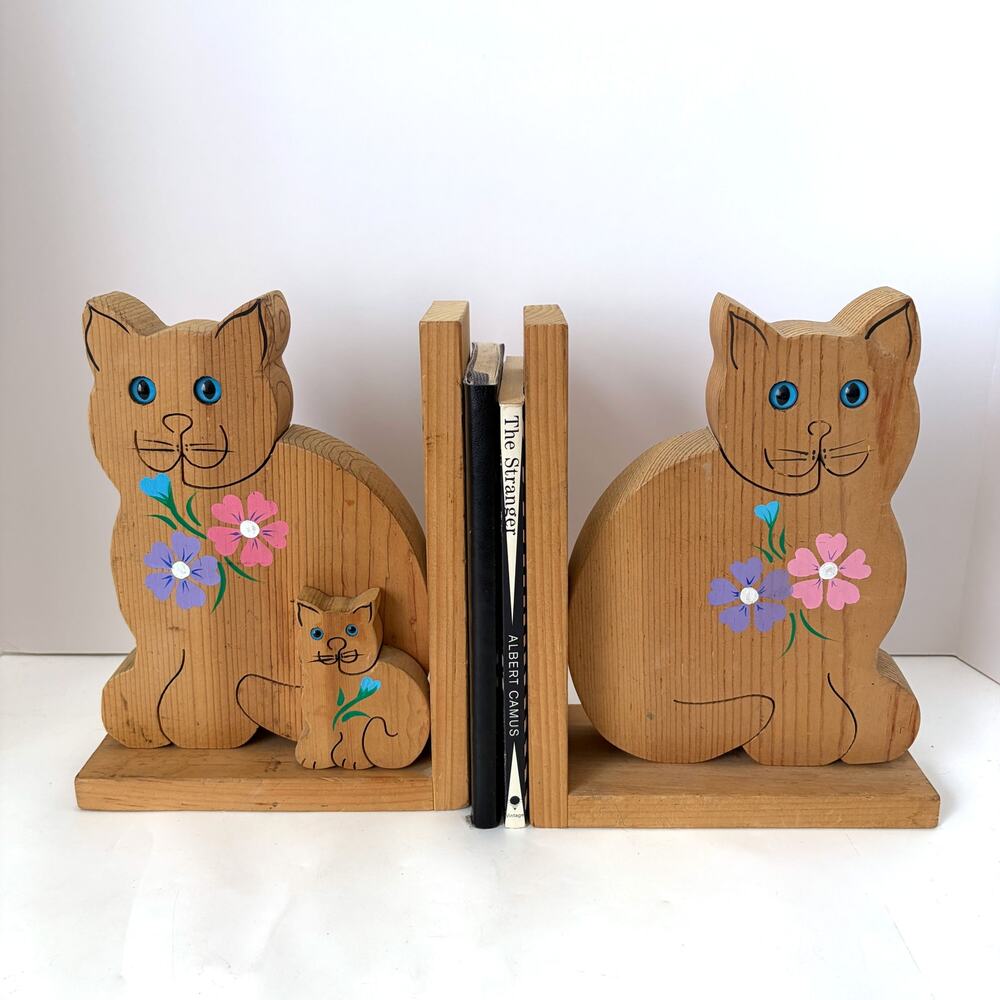 Vintage Playmill AHC Wooden Cat Bookends Hand Painted Blue Eyes Pair USA